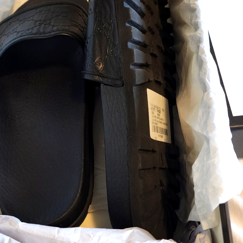 Gucci men slides